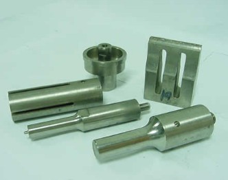 濰坊模具廠專業(yè)解析 壓鑄模具價(jià)格、鋁合金壓鑄模具及配件全覽