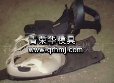 摩托車塑料件模具專家 臺(tái)州黃巖青榮華模具的精工制造